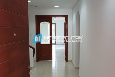 4 غرف نوم فيلا في أبو ظبي, الإمارات العربية المتحدة رقم 99232 14