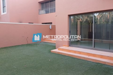 4 غرف نوم فيلا في أبو ظبي, الإمارات العربية المتحدة رقم 99232 21