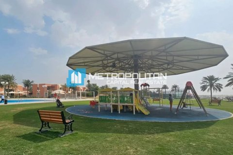 4 غرف نوم فيلا في أبو ظبي, الإمارات العربية المتحدة رقم 99232 26
