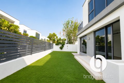 Villa de 4 dormitorios en Dubai Hills Estate, UAE No. 205264 16