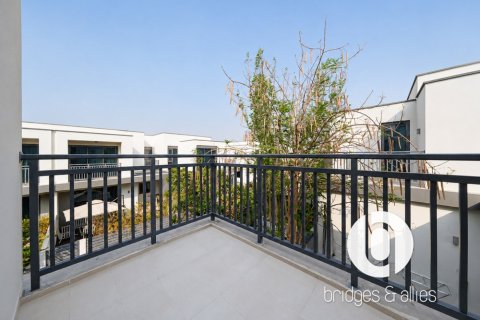 Villa de 4 dormitorios en Dubai Hills Estate, UAE No. 205264 12