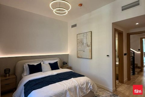 4 bedrooms Townhouse in Dubai, UAE No. 142637 11