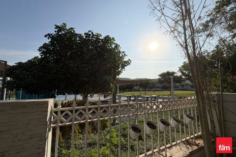 4 bedrooms Villa in Al Furjan, UAE No. 142639 13