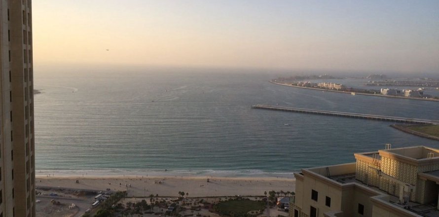 Apartment de 2 dormitorios en Dubai, UAE No. 149434