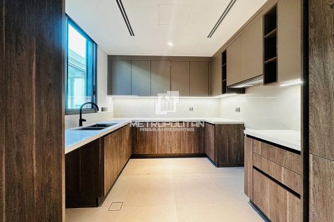 4 غرف نوم فيلا  رقم 128542 6