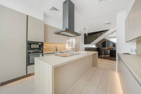 Townhouse de 4 dormitorios No. 129322 4