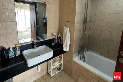 1 bedroom Apartment in Dubai Sports City, UAE No. 169433 11