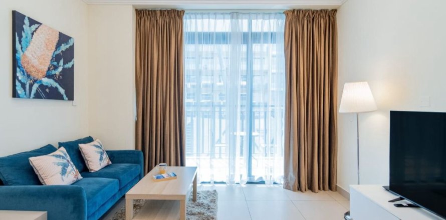 Studio Apartment in Al Barsha, UAE No. 169435