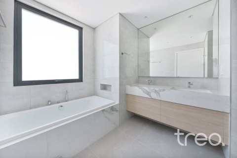 4 bedrooms Townhouse in Dubai, UAE No. 200892 8
