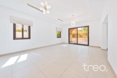 3 bedrooms Villa in Lila, UAE No. 200895 4