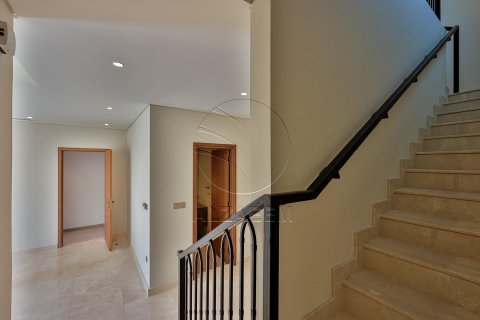 Townhouse de 3 dormitorios en Khalifa City, UAE No. 91086 14