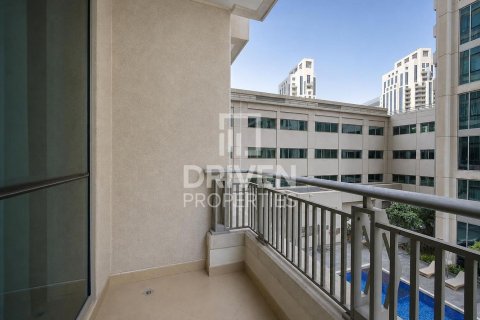1 bedroom Apartment in Boulevard Central Towers, UAE No. 191685 15
