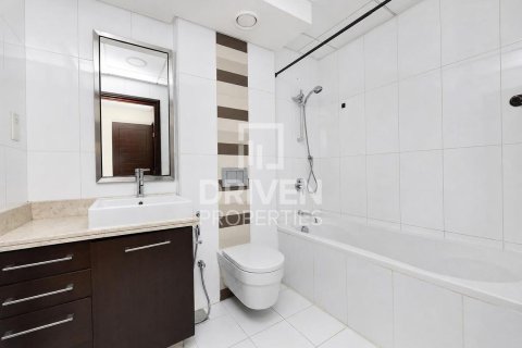 1 bedroom Apartment in Boulevard Central Towers, UAE No. 191685 17
