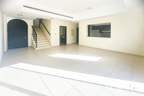 3 bedrooms Townhouse in Mira, UAE No. 188079 3