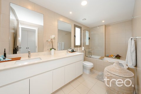 Townhouse de 3 dormitorios en Town Square, UAE No. 188080 18