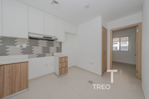 3 bedrooms Townhouse in Dubai, UAE No. 188077 18