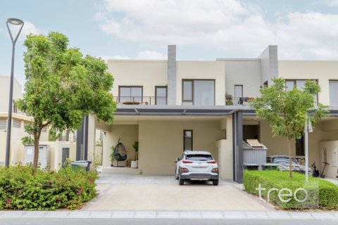 Villa de 4 dormitorios en Dubai, UAE No. 188076 19