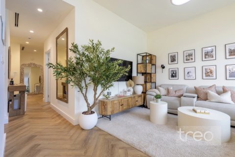 Villa de 4 dormitorios en Dubai, UAE No. 188076 5