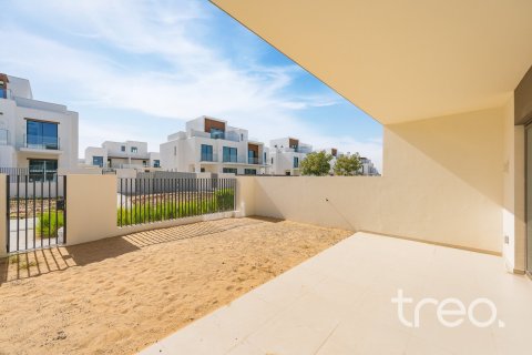 Townhouse de 3 dormitorios en The Valley, UAE No. 188081 10