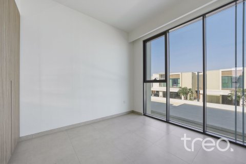 Townhouse de 3 dormitorios en The Valley, UAE No. 188081 9
