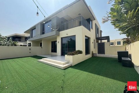 Villa de 5 dormitorios  No. 125468 27