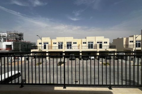 4 غرف نوم تاون هاوس في داماك هيلز (أكويا باي داماك), الإمارات العربية المتحدة رقم 186800 12