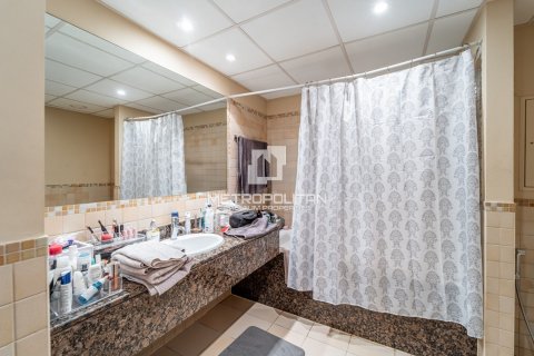 4 غرف نوم شقة رقم 128414 23