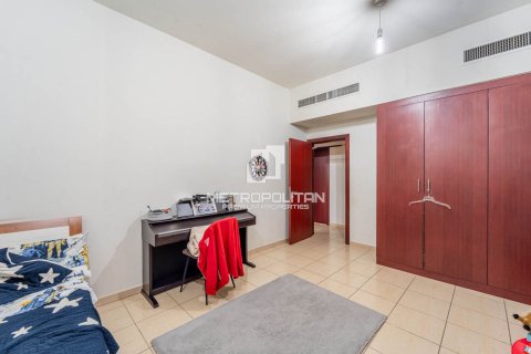 4 غرف نوم شقة رقم 128414 11