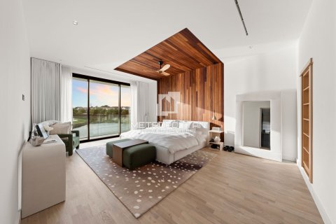 Вилла с 5 спальнями №128412 11