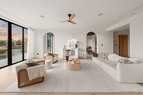 Вилла с 5 спальнями №128412 3