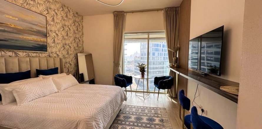 Studio Apartment in Dubai, UAE No. 169553