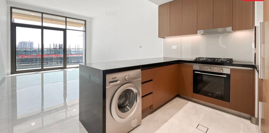 1 bedroom Apartment in Dubai Studio City, UAE No. 169551