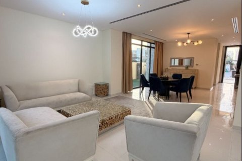 Вилла с 3 спальнями в DAMAC Hills (Akoya by DAMAC), ОАЭ №160480 19