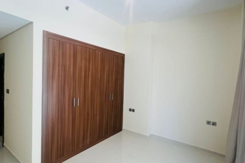 Квартира с 2 спальнями в DAMAC Hills (Akoya by DAMAC), ОАЭ №160477 9