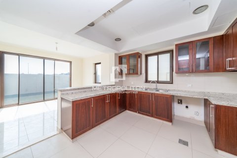 3 bedrooms Villa No. 129102 4