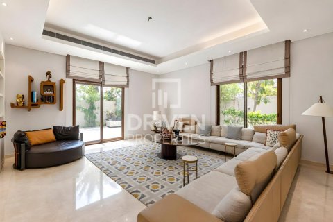 Villa de 5 dormitorios en Meydan, UAE No. 189980 12