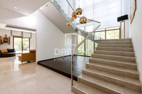 Villa de 5 dormitorios en Meydan, UAE No. 189980 21