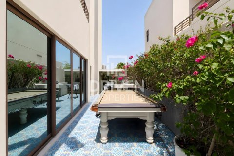 Villa de 5 dormitorios en Meydan, UAE No. 189980 6