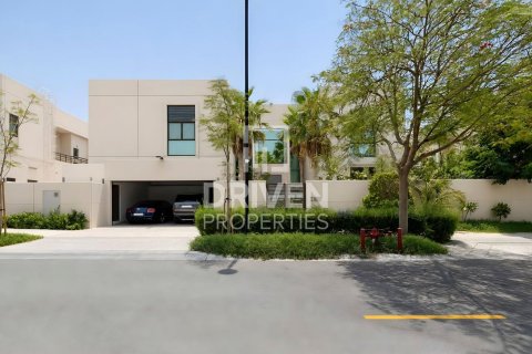 Villa de 5 dormitorios en Meydan, UAE No. 189980 30