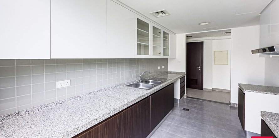 Townhouse de 3 dormitorios  No. 131305