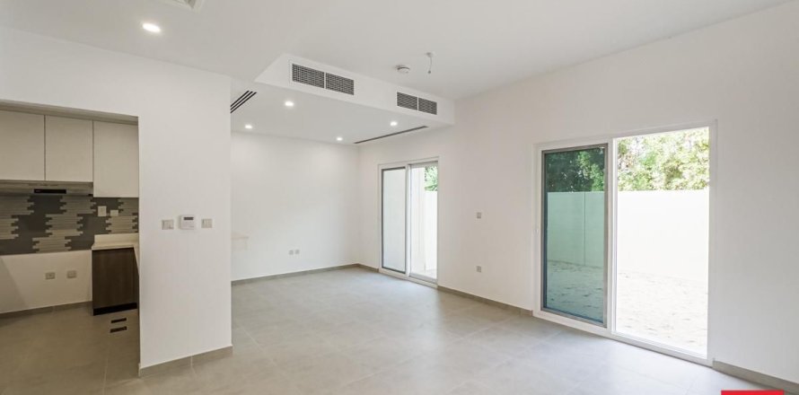 3 bedrooms Townhouse in Dubai, UAE No. 168821