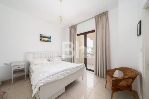 Villa de 4 dormitorios  No. 112905 7