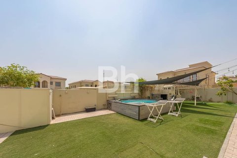 Villa de 4 dormitorios  No. 112905 21