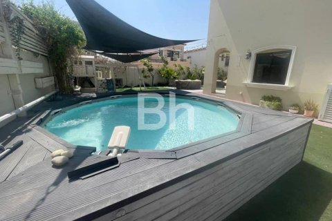 Villa de 4 dormitorios  No. 112905 19