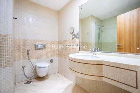 Квартира с 1 спальней в Дубай Марина, ОАЭ №156385 5