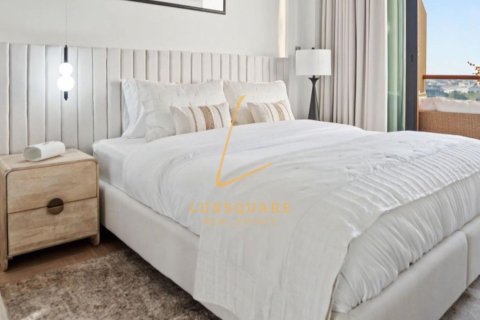 Studio Apartment in Palm Views, UAE No. 156390 13