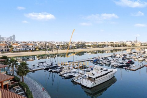 Studio Apartment in Palm Views, UAE No. 156390