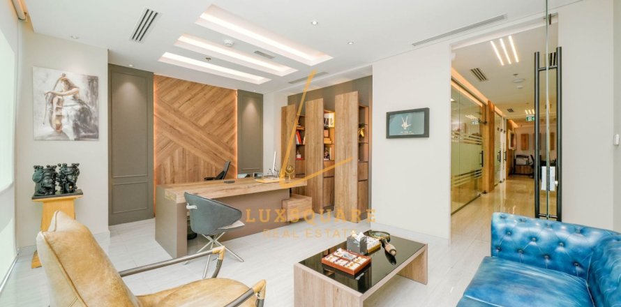 Офис 181м² в Bay Square, ОАЭ №156389