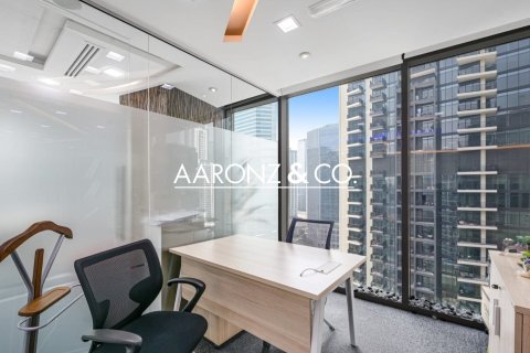 180m² Office in Business Bay, UAE No. 144901 9