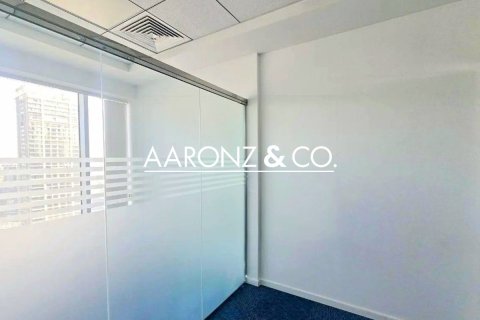 51m² Office in Business Bay, UAE No. 144906 8